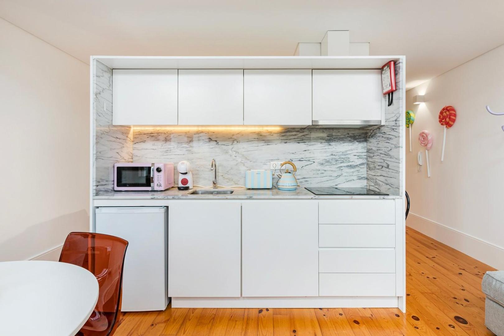 Appartement Guestready - Stylish Haven Near Porto Cathedral Extérieur photo