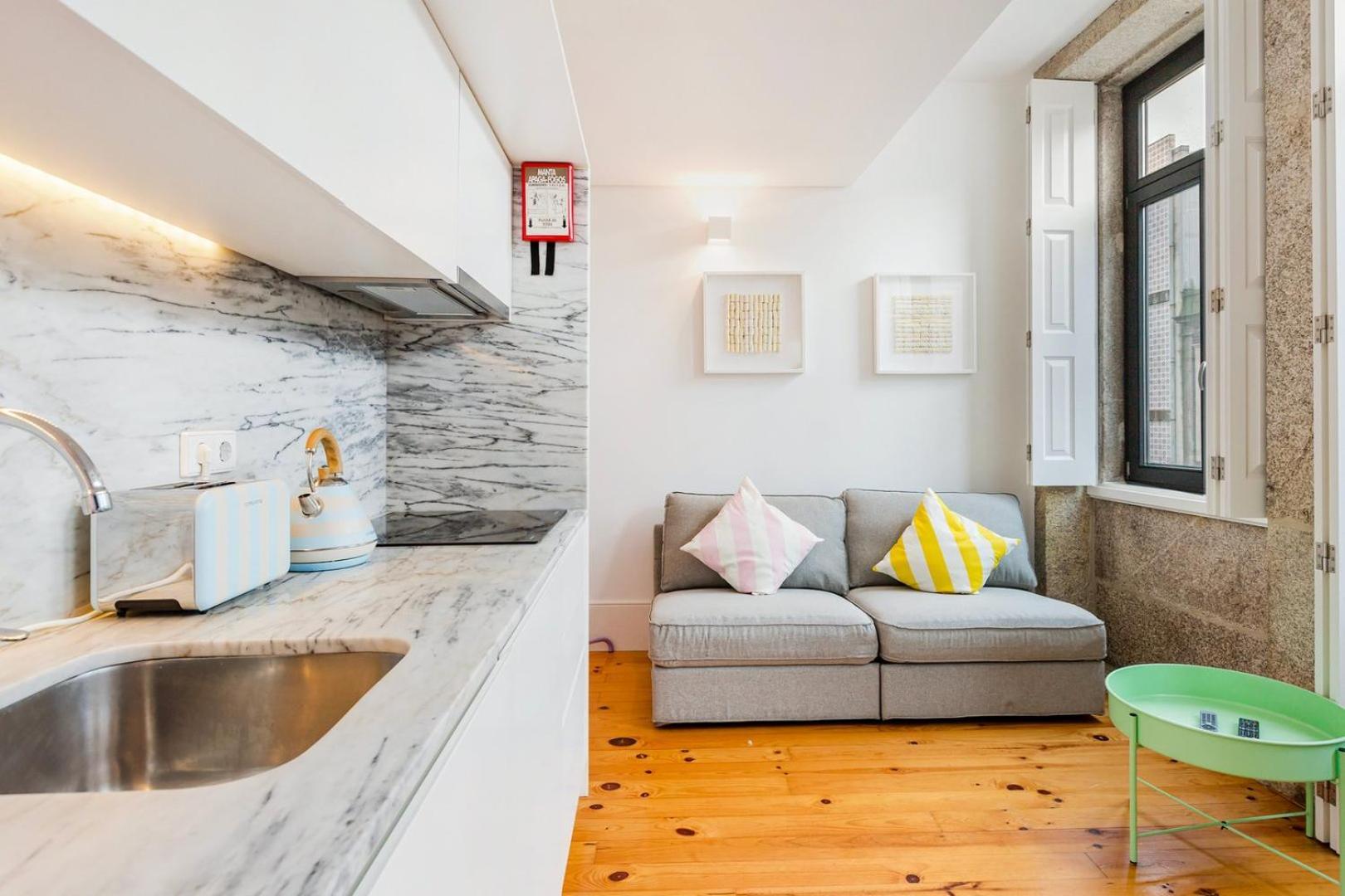 Appartement Guestready - Stylish Haven Near Porto Cathedral Extérieur photo