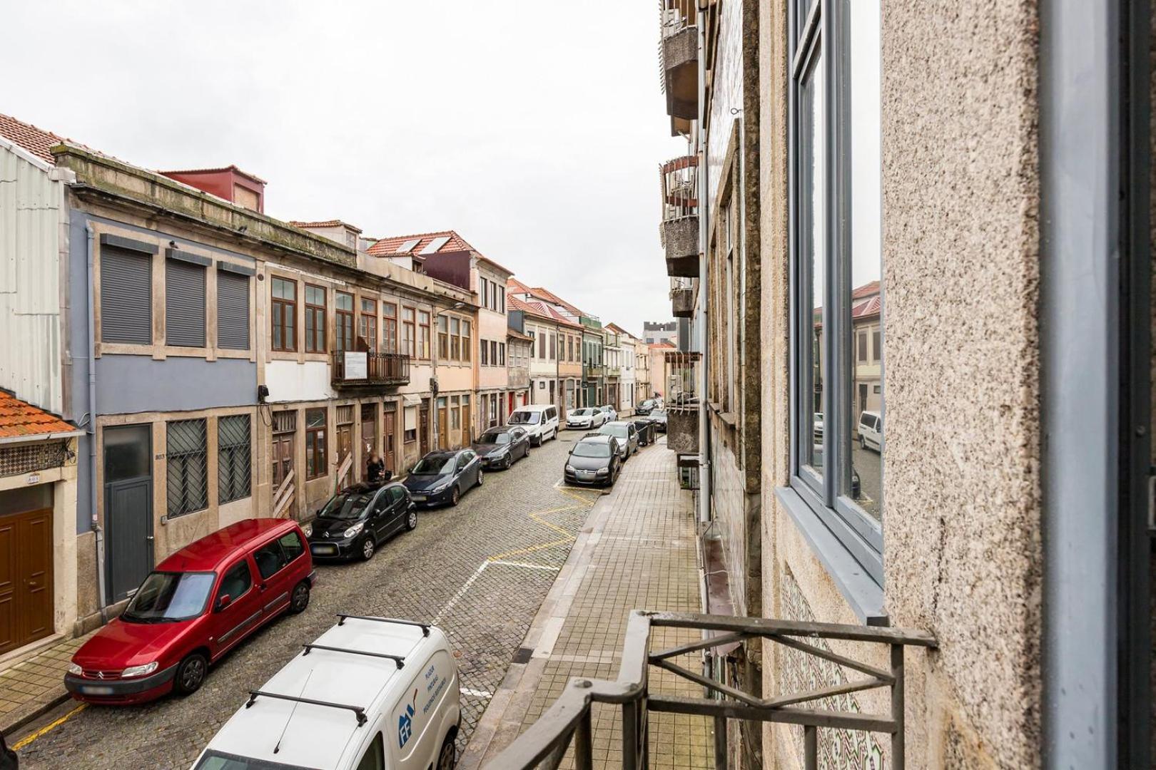 Appartement Guestready - Stylish Haven Near Porto Cathedral Extérieur photo